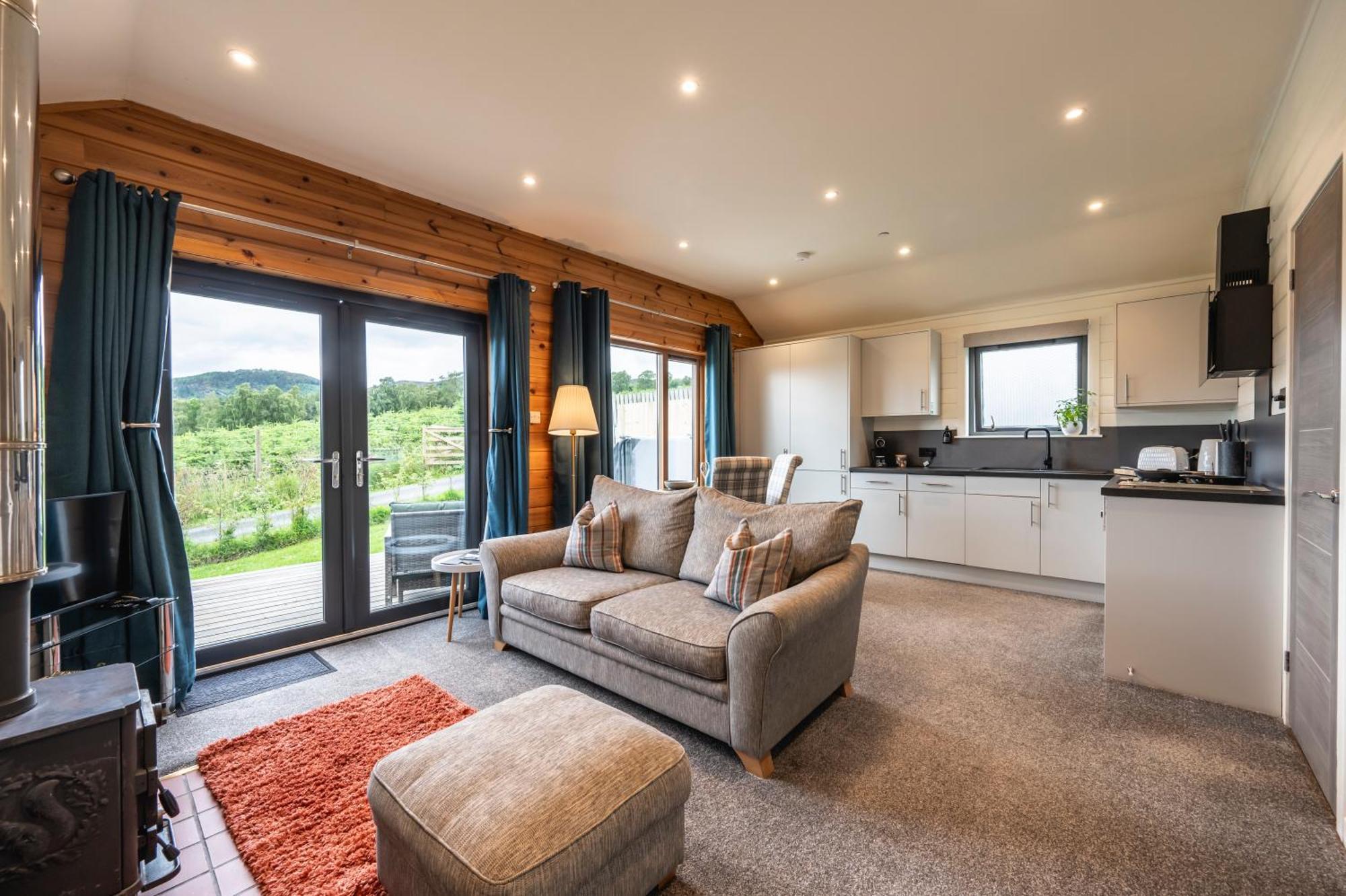 Kinnaird Woodland Lodges Pitlochry Exterior foto
